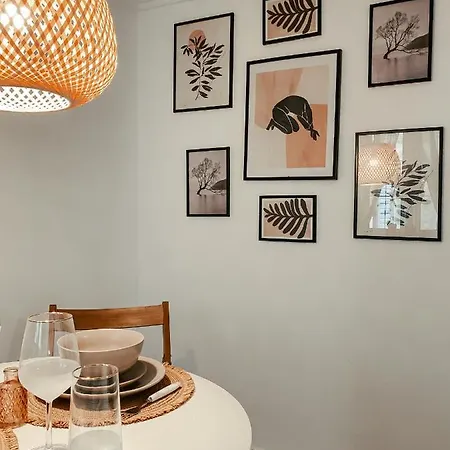 Apartment Isabella Suites: An Old Venetian Corfu (city)